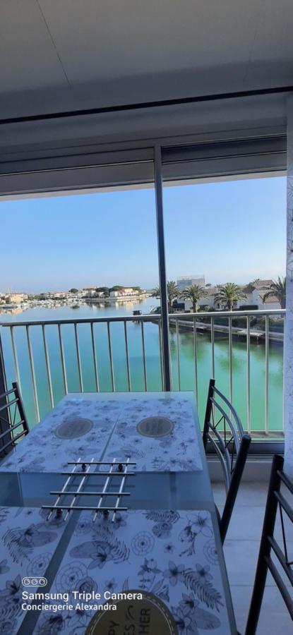 Vue marina - Vacances à 4 Saint-Cyprien  Extérieur photo